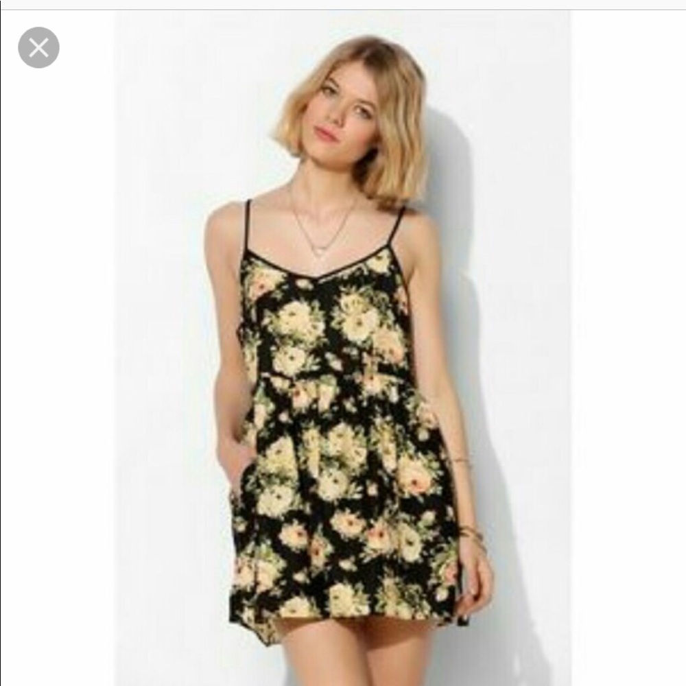 Kimchi Blue floral romper